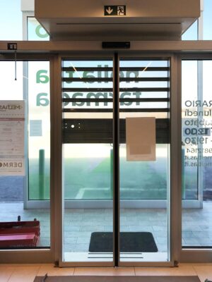 Porta a vetri scorrevole - edificio