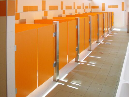 Struttura per servizi igienici - scuola